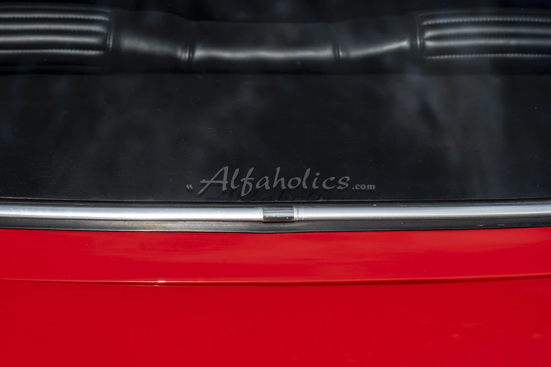 1974 Alfa Romeo 2000 GT Veloce - Image 25 of 31