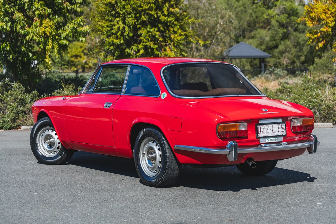 1975 Alfa Romeo 2000 GT Veloce - Image 21 of 31