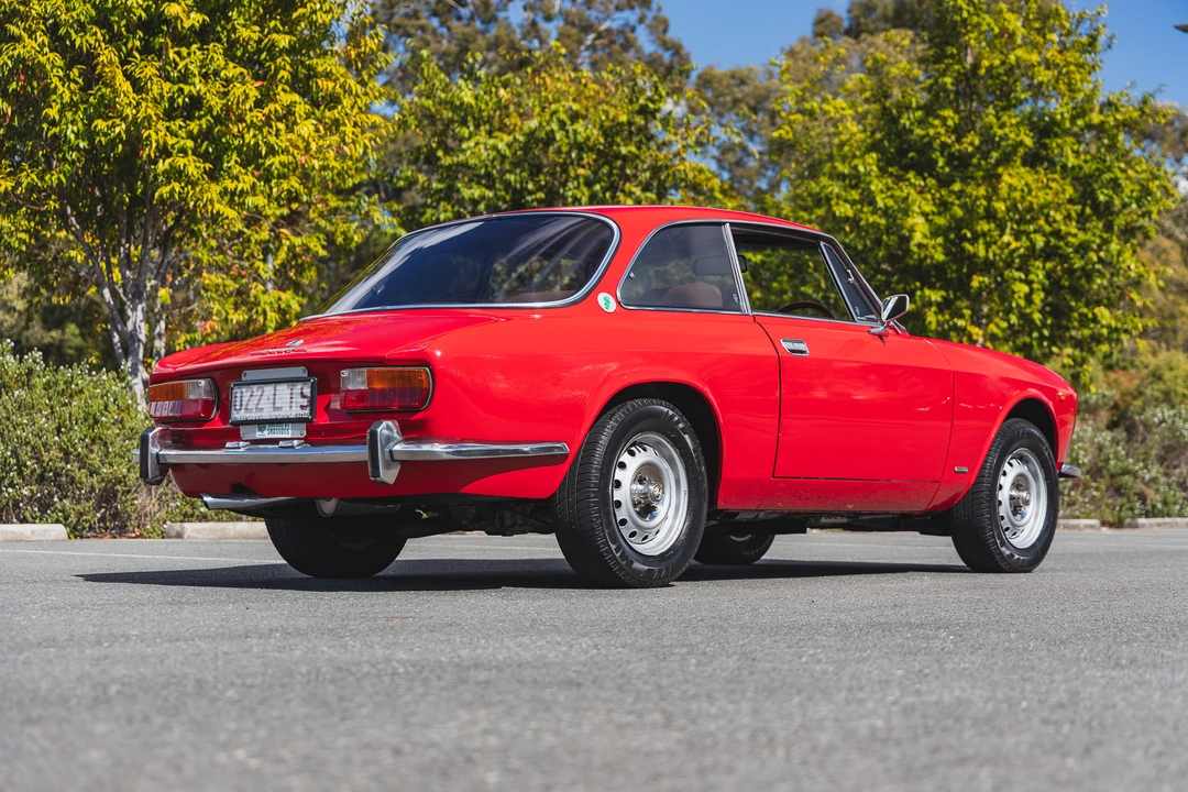 1975 Alfa Romeo 2000 GT Veloce - Image 7 of 31