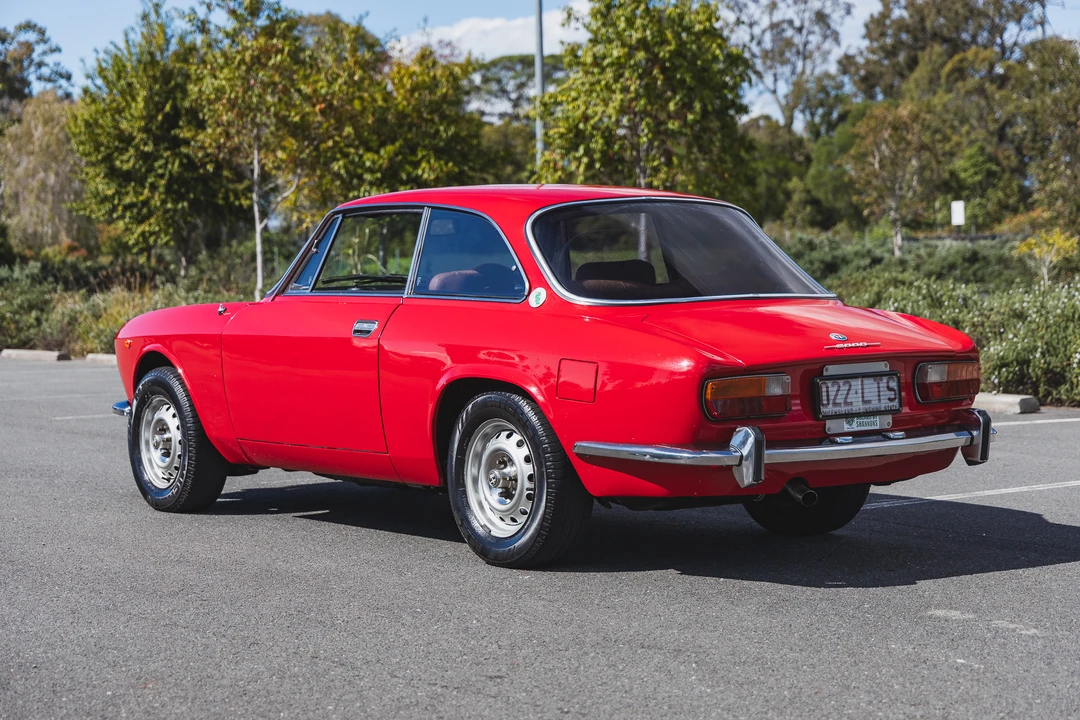 1975 Alfa Romeo 2000 GT Veloce - Image 30 of 31