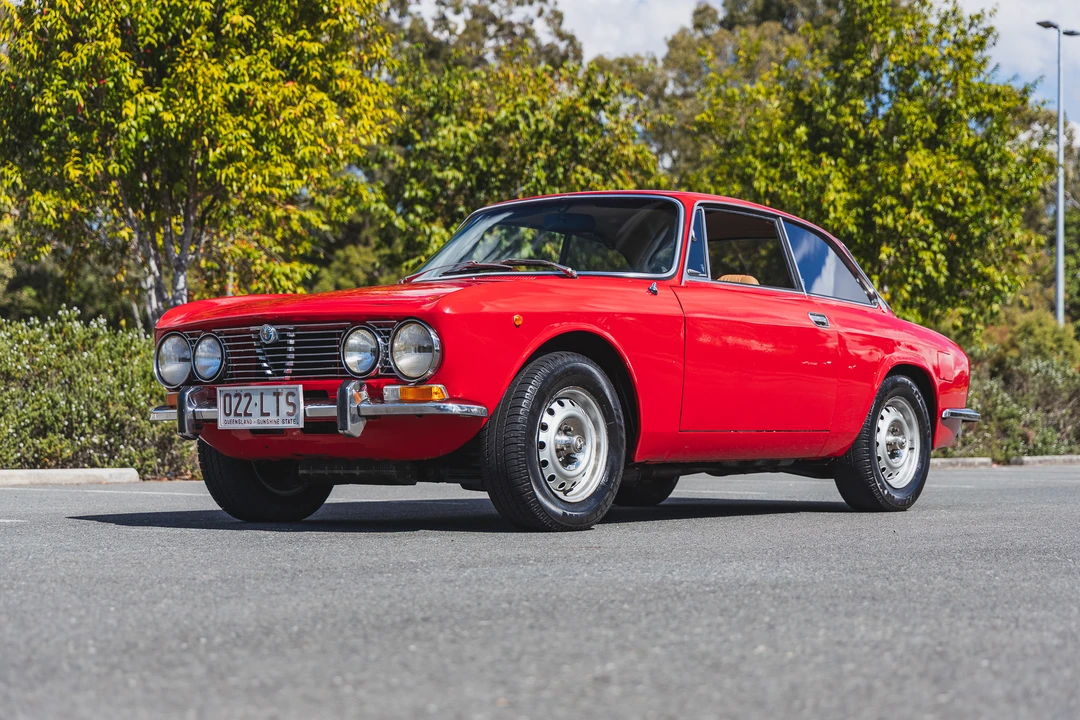 1975 Alfa Romeo 2000 GT Veloce - Image 3 of 31
