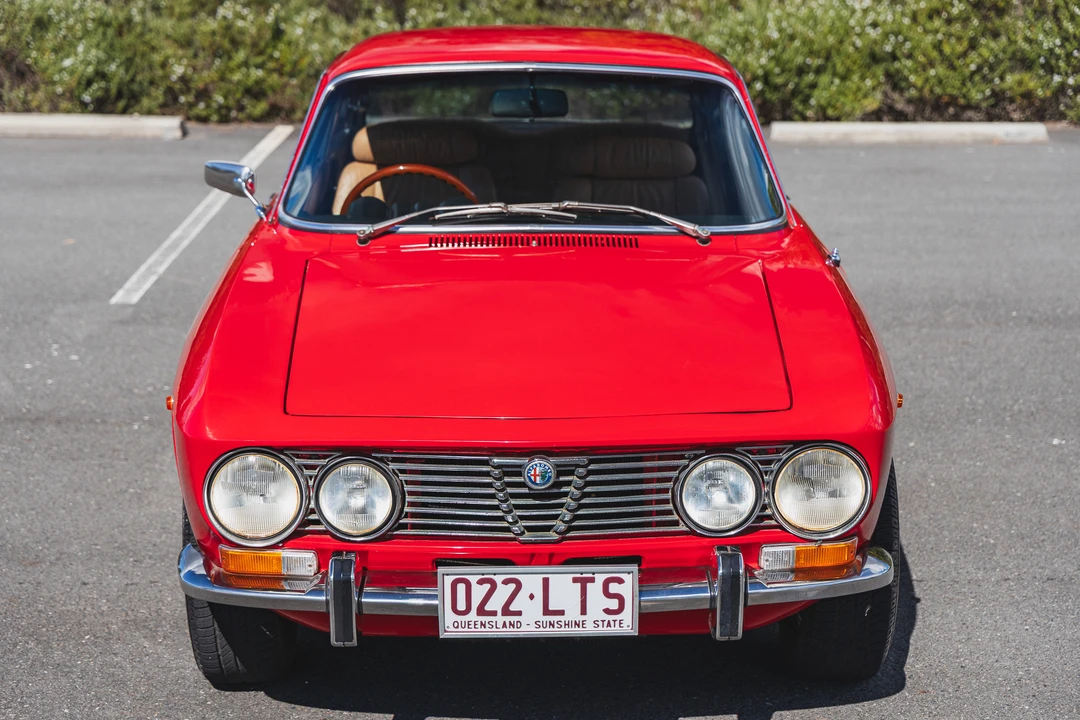 1975 Alfa Romeo 2000 GT Veloce - Image 10 of 31