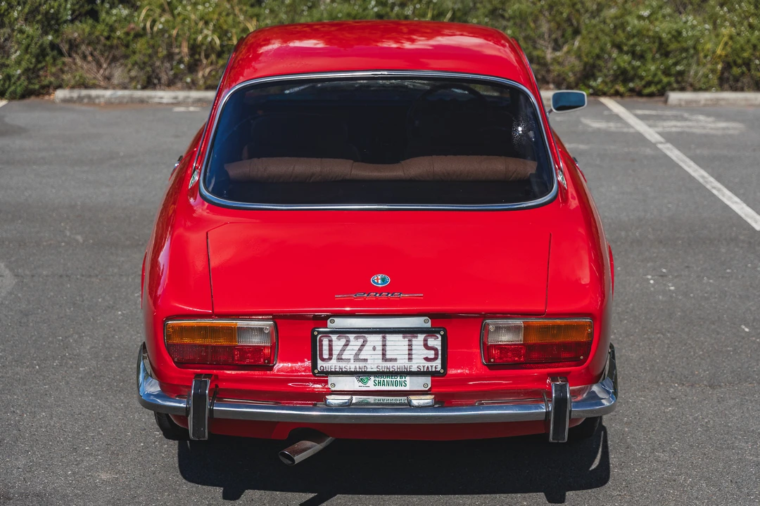 1975 Alfa Romeo 2000 GT Veloce - Image 14 of 31