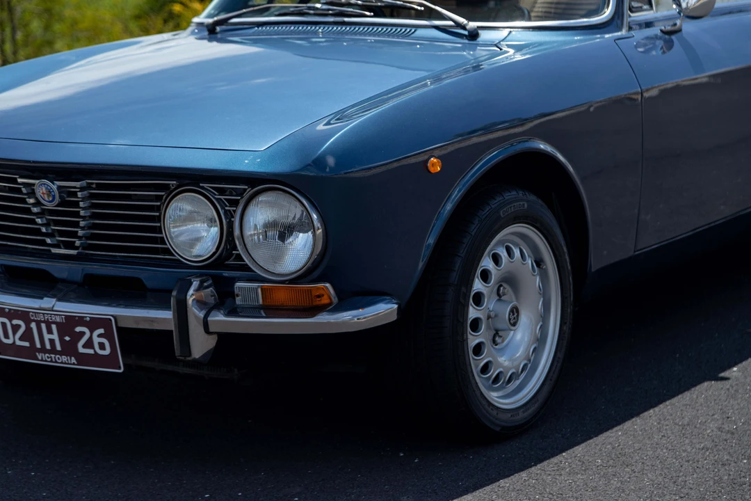 1974 Alfa Romeo 2000 GT Veloce - Image 11 of 31