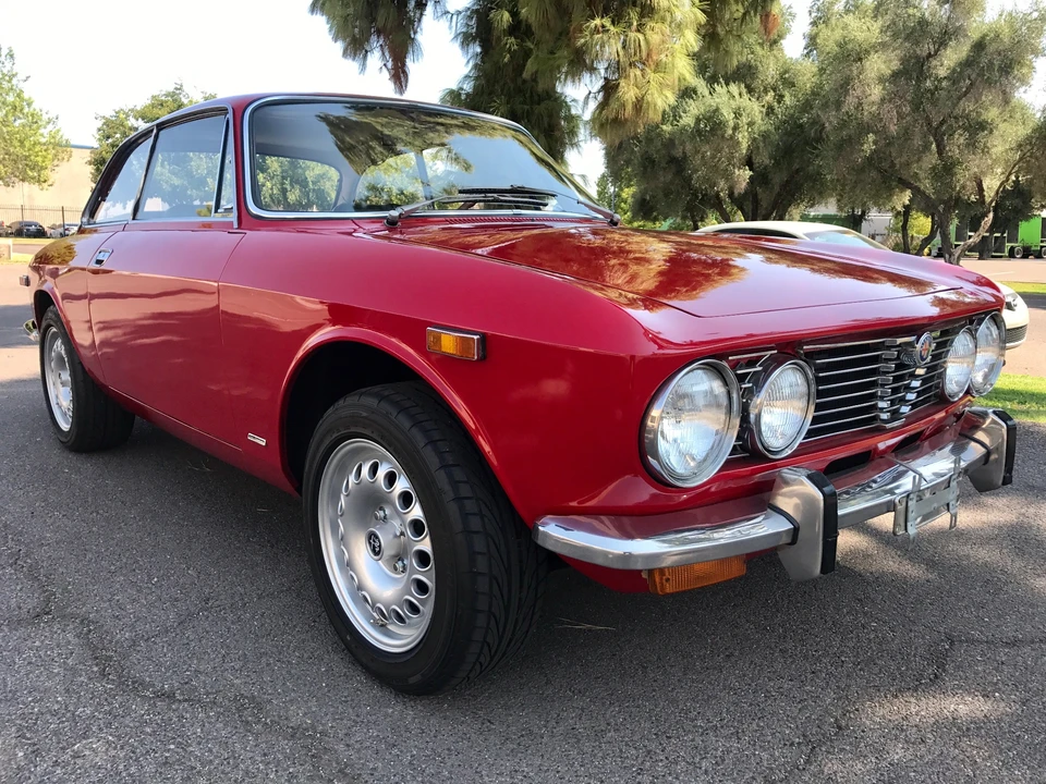 1974 Alfa Romeo 2000 GT Veloce - Image 5 of 31