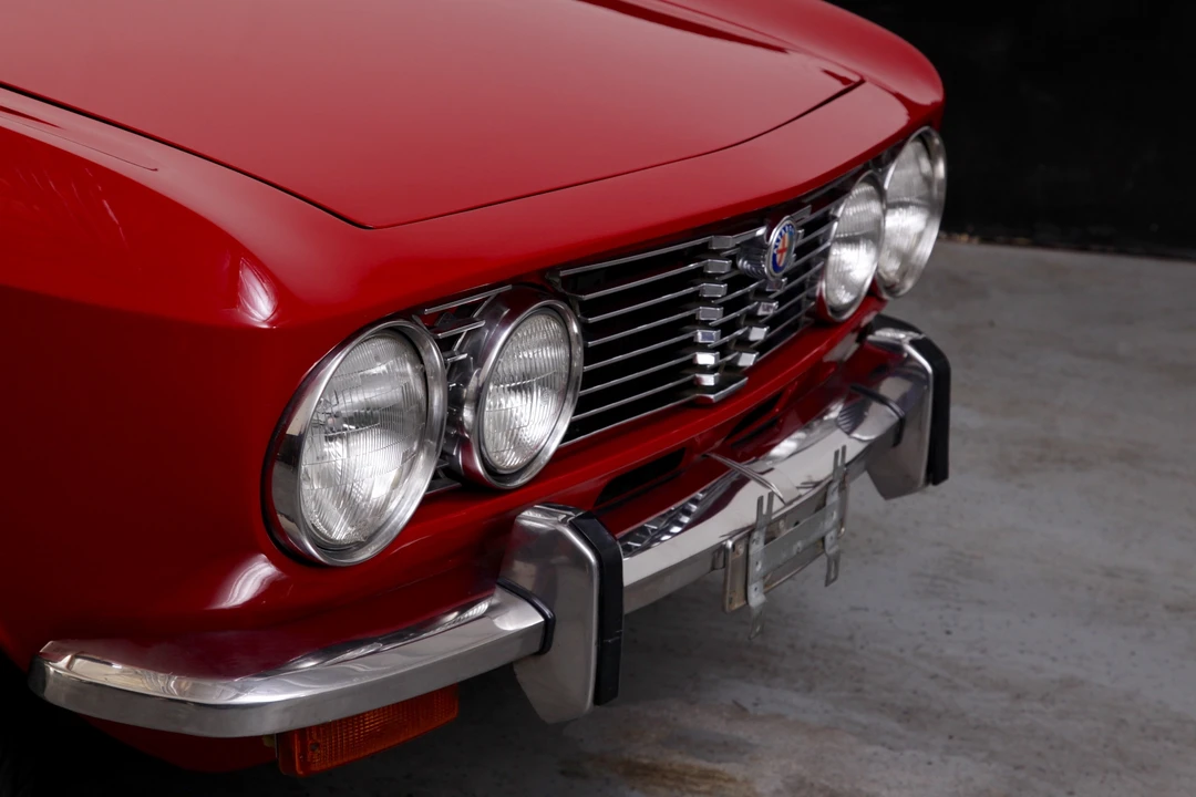1974 Alfa Romeo 2000 GT Veloce - Image 12 of 31