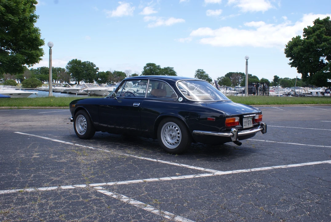 1974 Alfa Romeo 2000 GT Veloce - Image 4 of 31