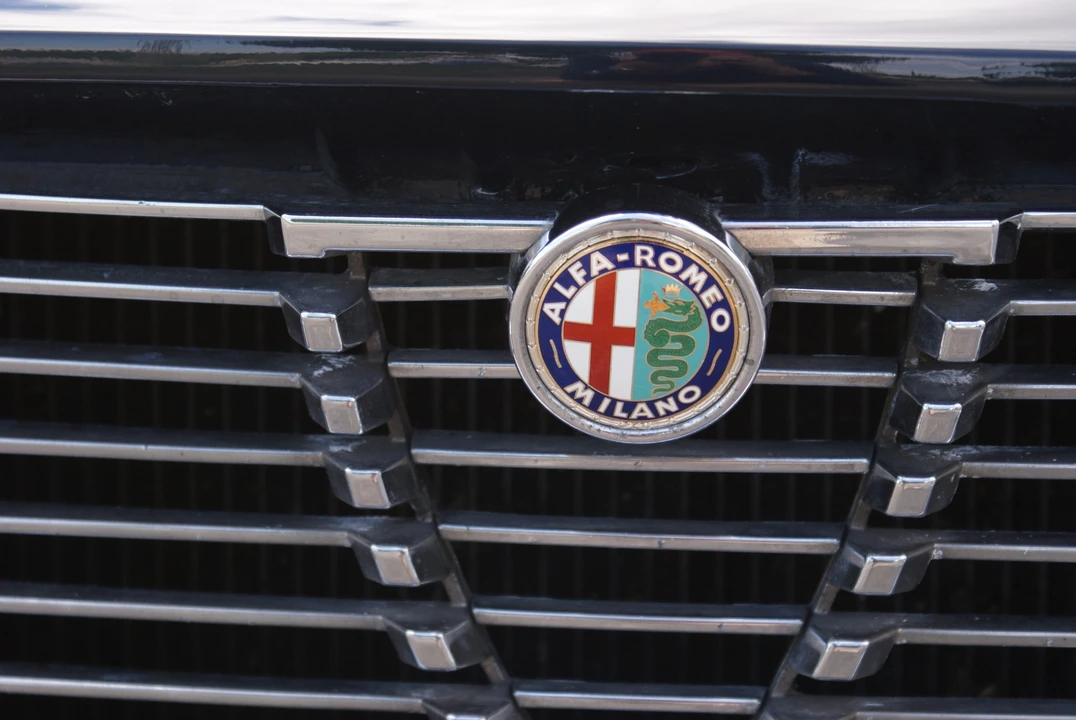 1974 Alfa Romeo 2000 GT Veloce - Image 13 of 31