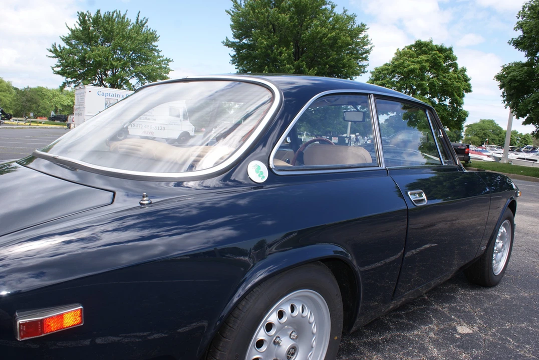 1974 Alfa Romeo 2000 GT Veloce - Image 20 of 31