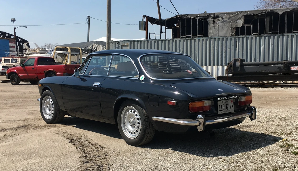 1974 Alfa Romeo 2000 GT Veloce - Image 28 of 31