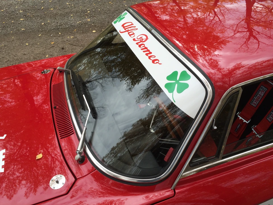 1974 Alfa Romeo 2000 GT Veloce - Image 11 of 31