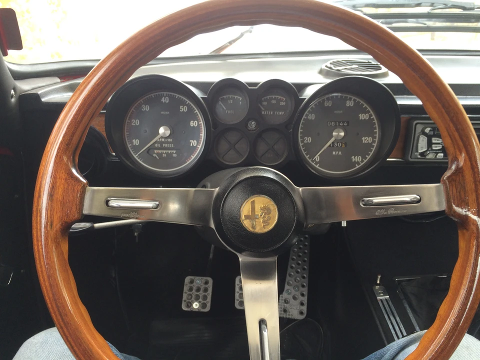 1974 Alfa Romeo 2000 GT Veloce - Image 15 of 31
