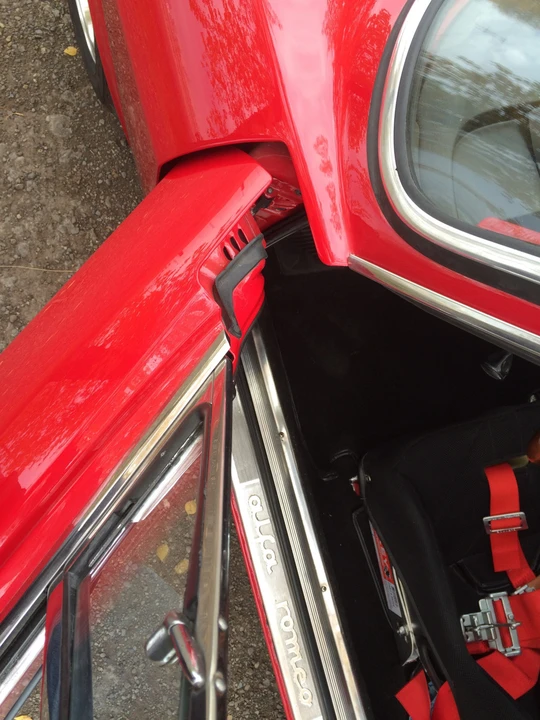1974 Alfa Romeo 2000 GT Veloce - Image 28 of 31