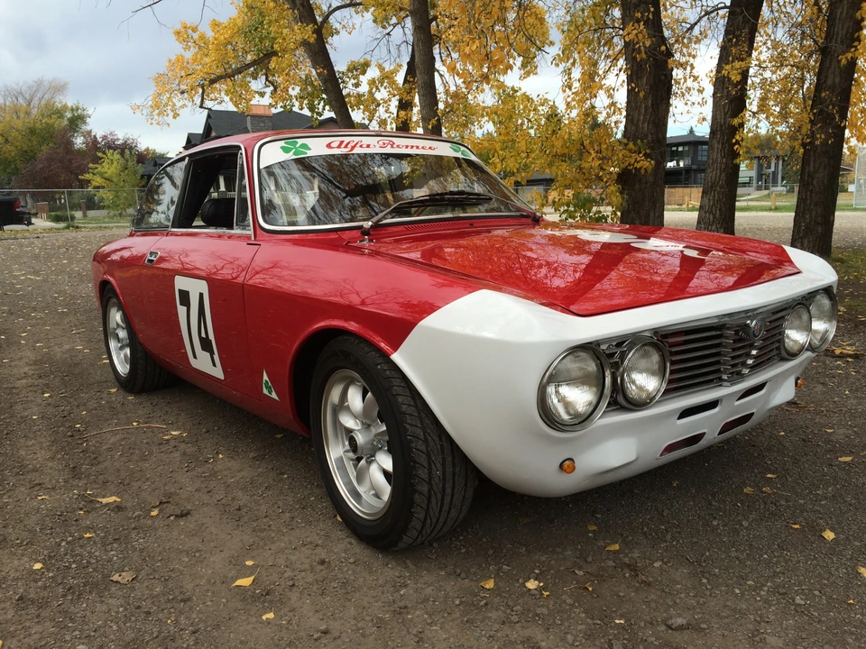 1974 Alfa Romeo 2000 GT Veloce - Image 6 of 31