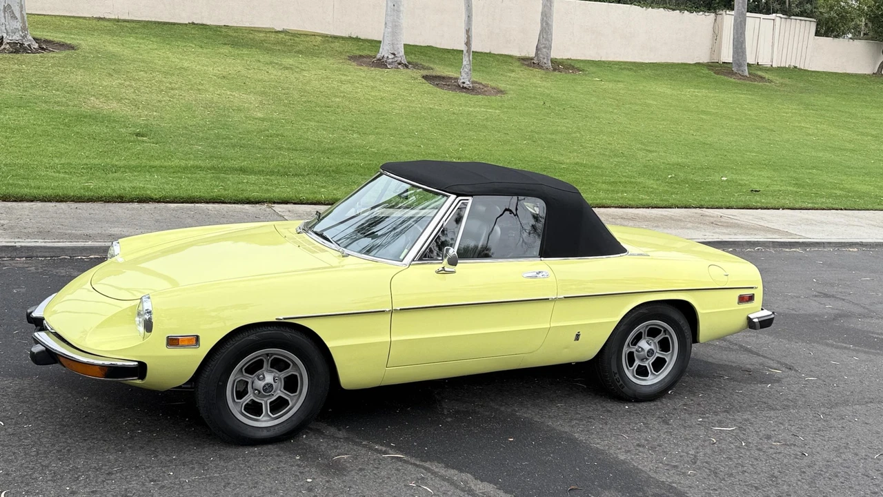 1974 Alfa Romeo Series 2 - Image 10 of 31