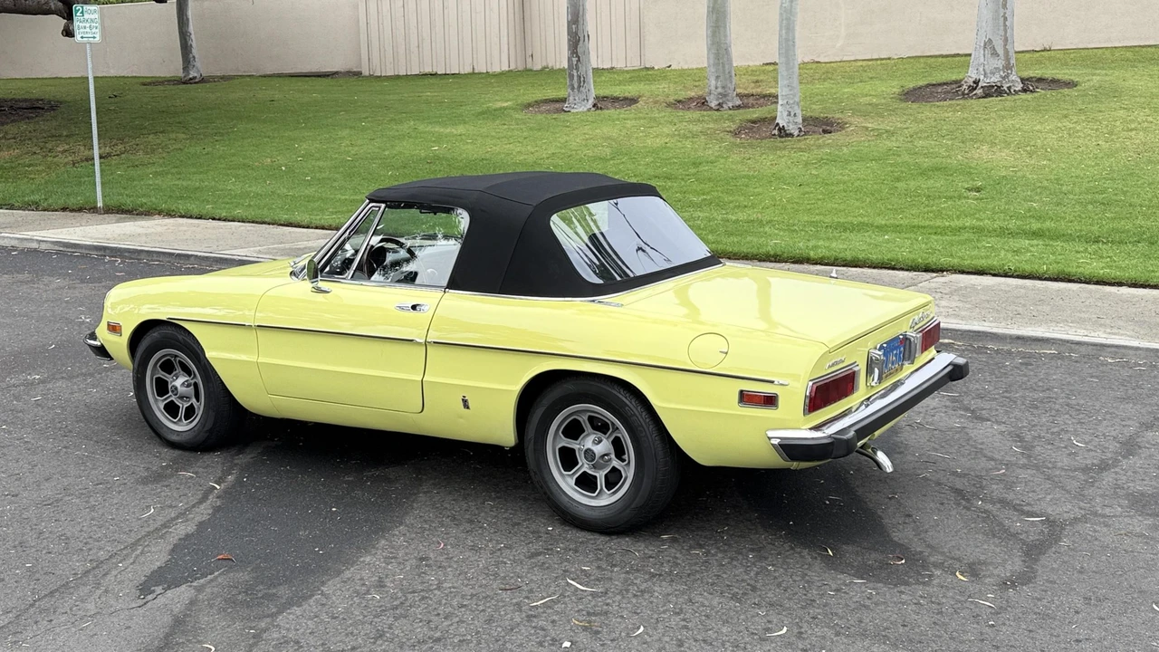 1974 Alfa Romeo Series 2 - Image 15 of 31