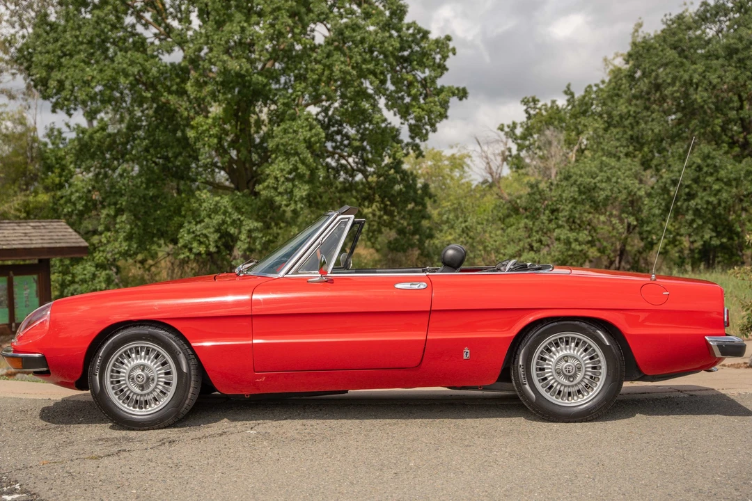 1974 Alfa Romeo Series 2 - Image 2 of 31