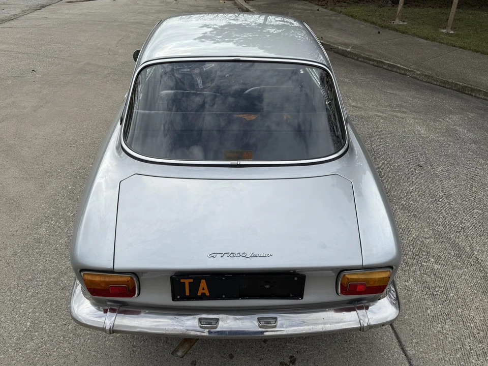 1974 Alfa Romeo GT 1300 Junior - Image 8 of 31
