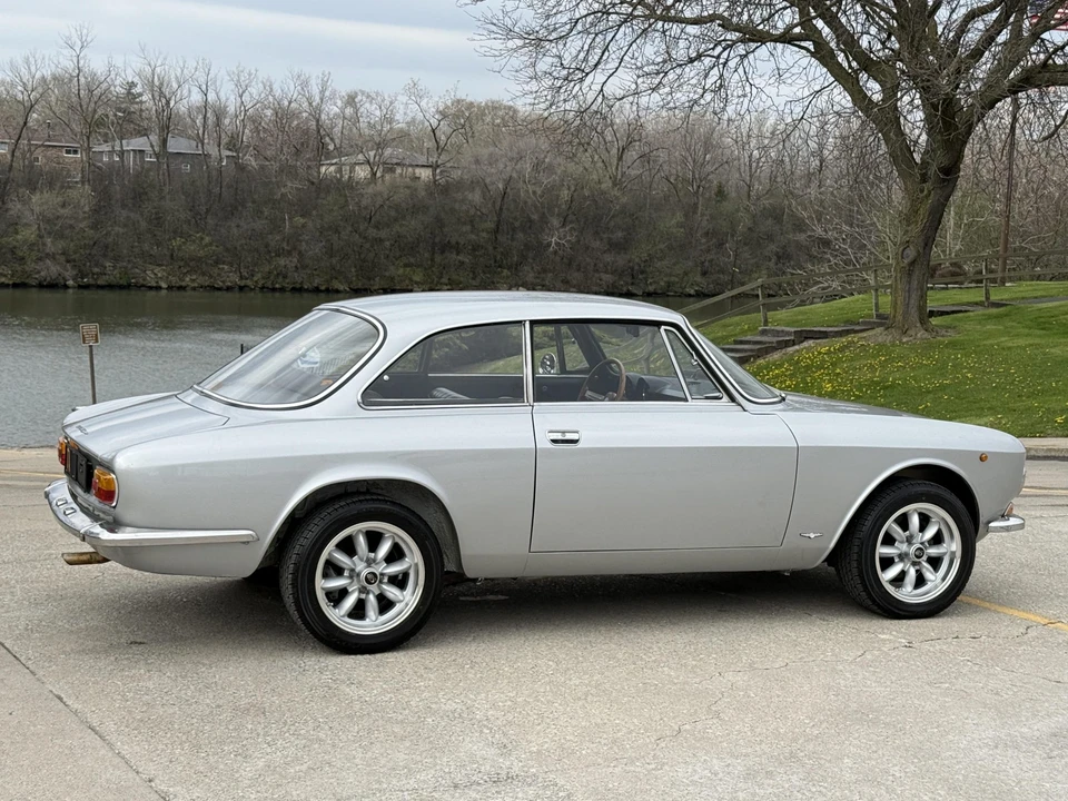 1974 Alfa Romeo GT 1300 Junior - Image 10 of 31