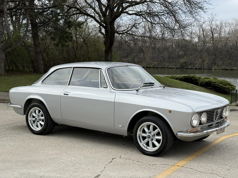 1974 Alfa Romeo GT 1300 Junior - Image 13 of 31