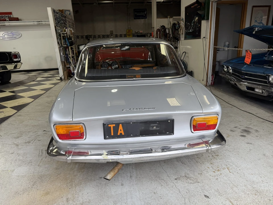 1974 Alfa Romeo GT 1300 Junior - Image 22 of 31