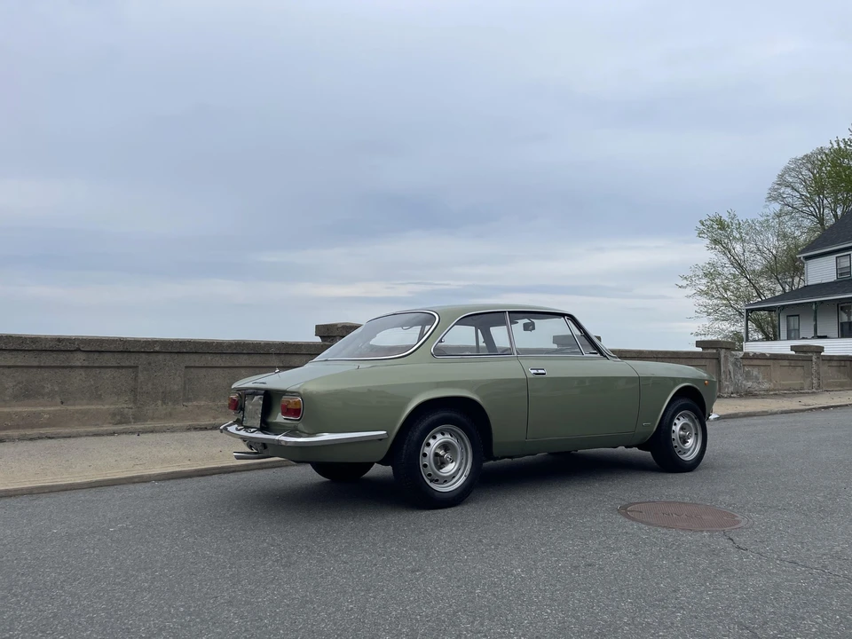 1974 Alfa Romeo GT 1600 Junior - Image 10 of 31