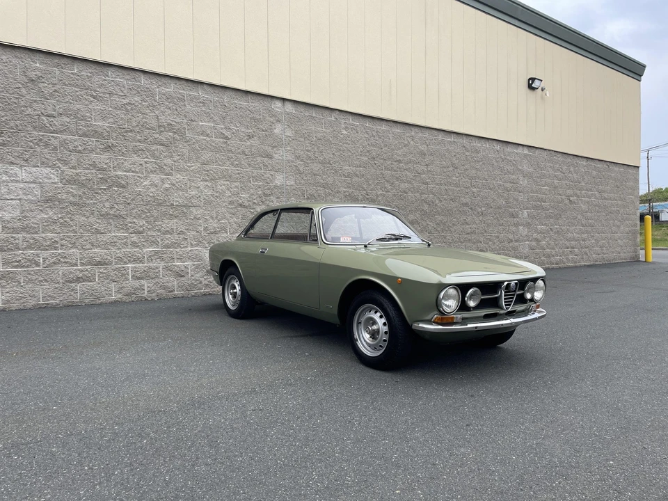 1974 Alfa Romeo GT 1600 Junior - Image 13 of 31