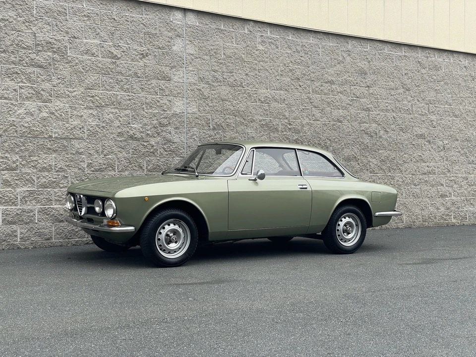 1974 Alfa Romeo GT 1600 Junior - Image 6 of 31