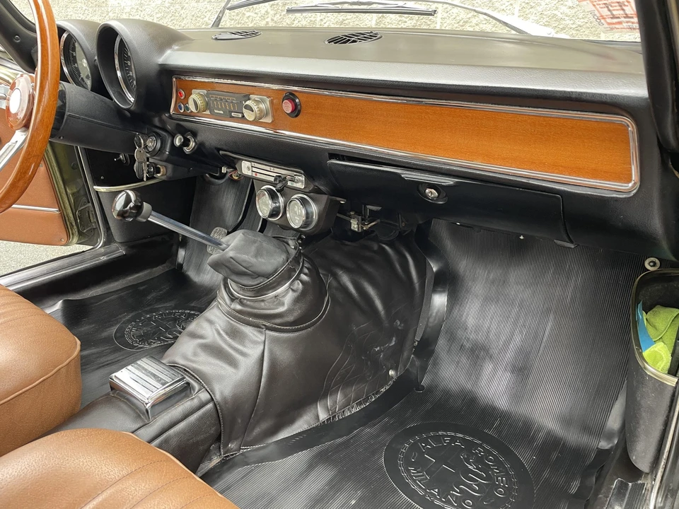 1974 Alfa Romeo GT 1600 Junior - Image 23 of 31
