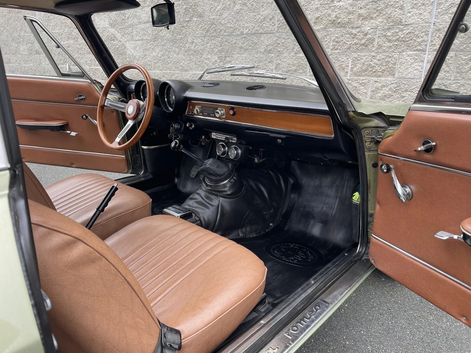 1974 Alfa Romeo GT 1600 Junior - Image 21 of 31