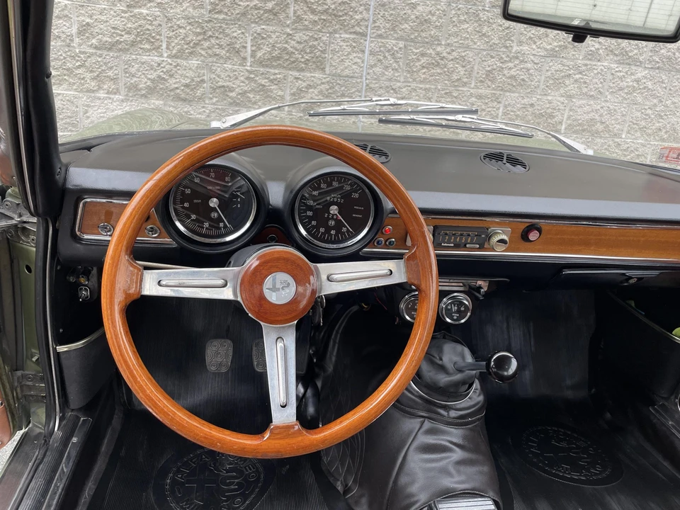 1974 Alfa Romeo GT 1600 Junior - Image 28 of 31