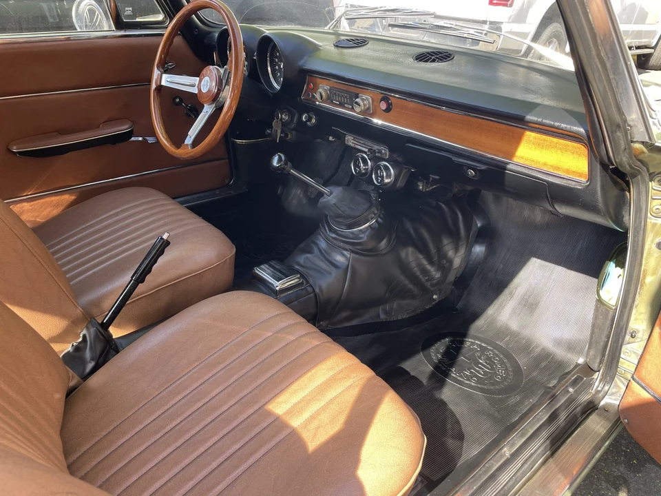 1974 Alfa Romeo GT 1600 Junior - Image 24 of 31