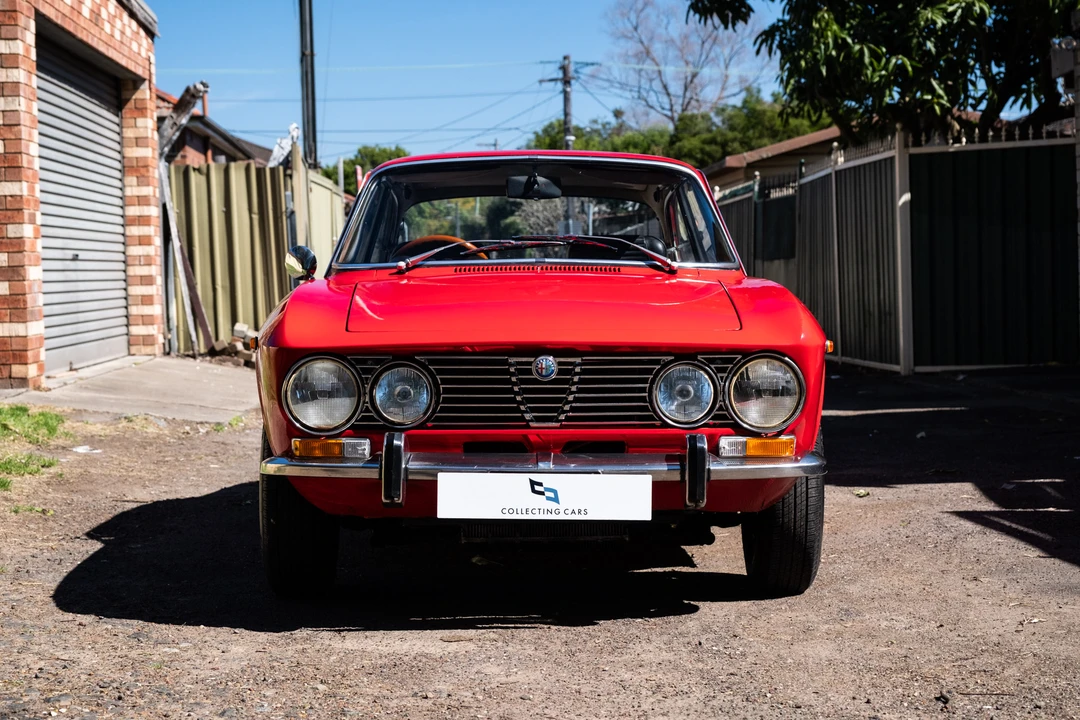 1974 Alfa Romeo 2000 GT Veloce - Image 10 of 31