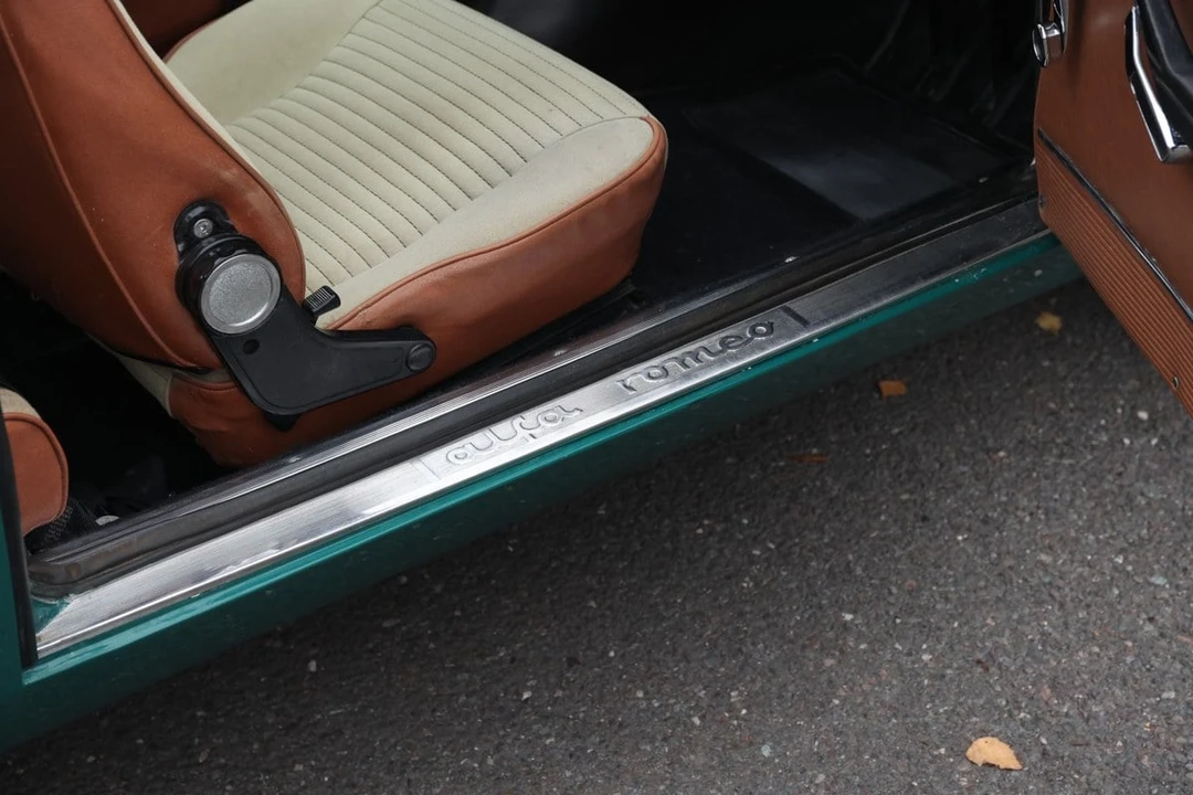 1974 Alfa Romeo 2000 GT Veloce - Image 29 of 30