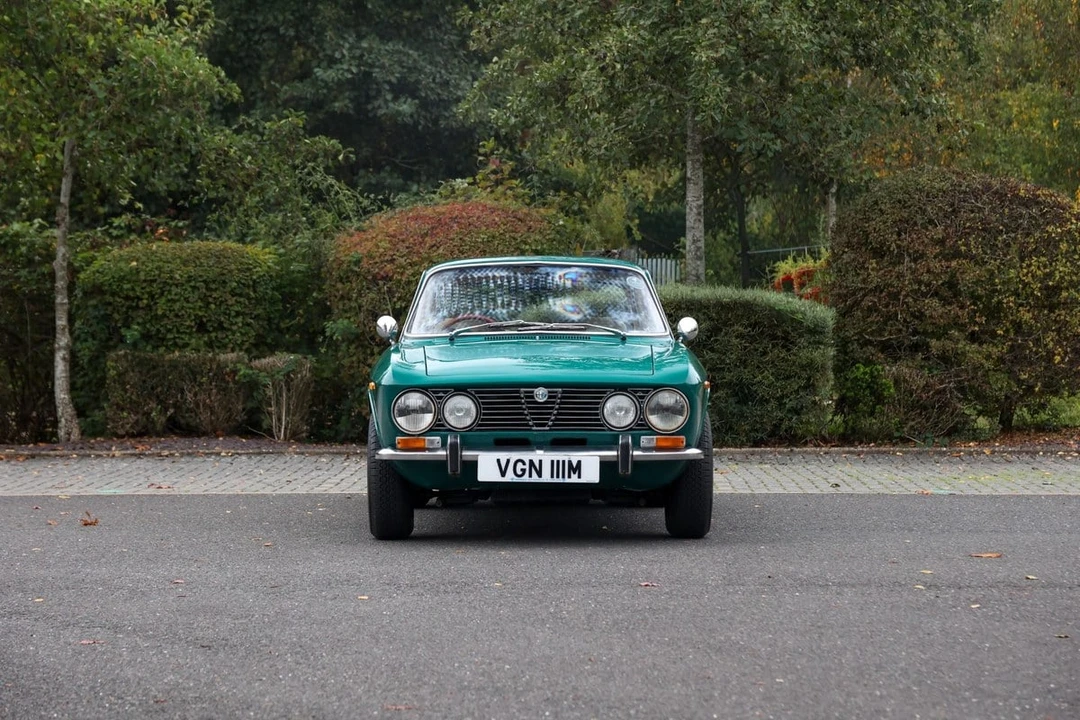 1974 Alfa Romeo 2000 GT Veloce - Image 10 of 30