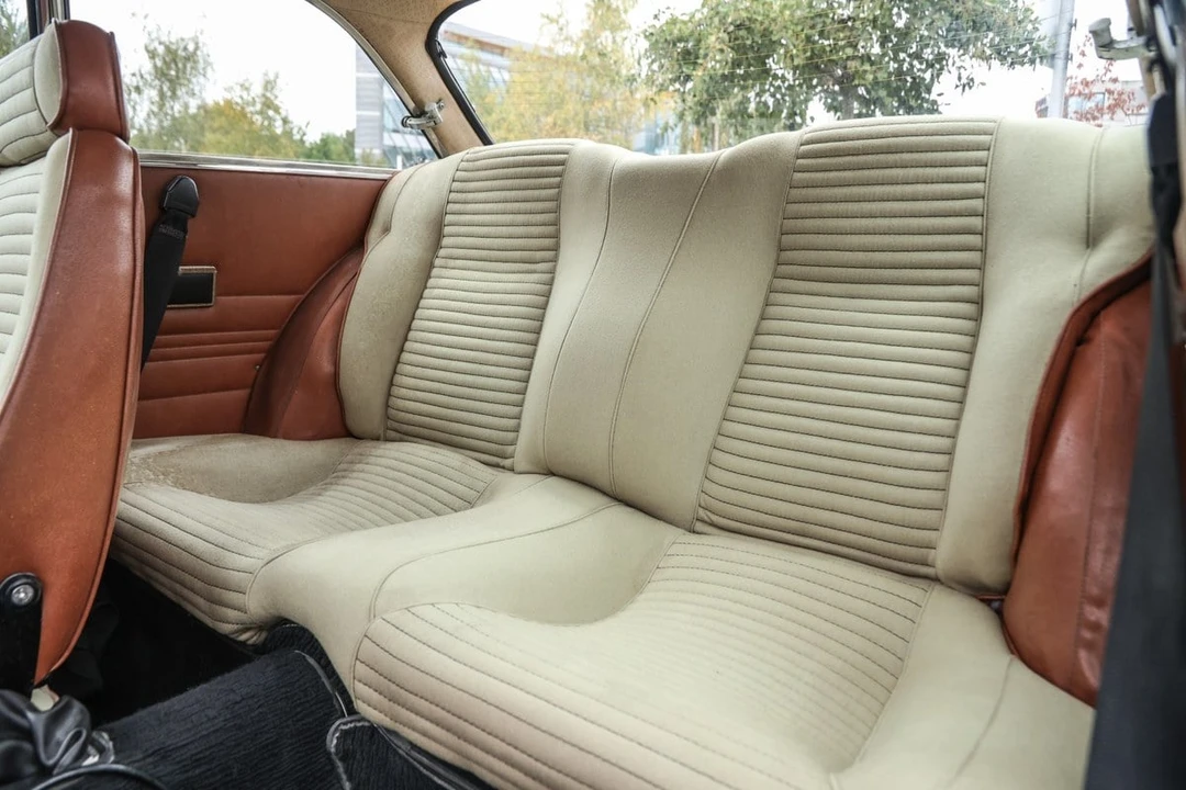 1974 Alfa Romeo 2000 GT Veloce - Image 23 of 30
