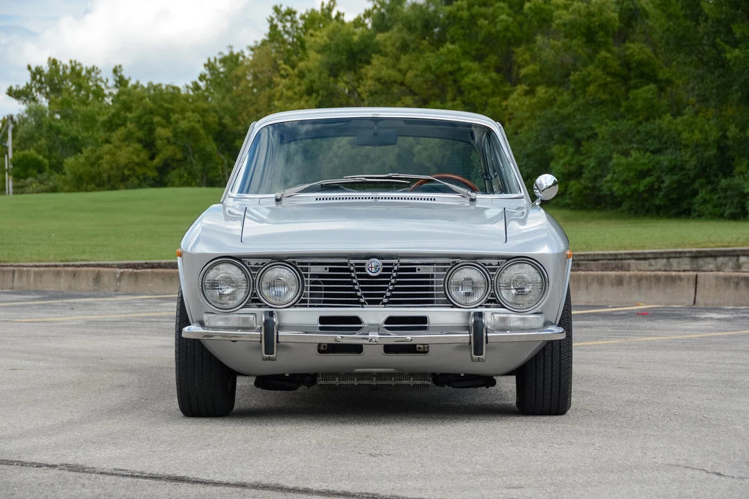 1974 Alfa Romeo 2000 GT Veloce - Image 3 of 31