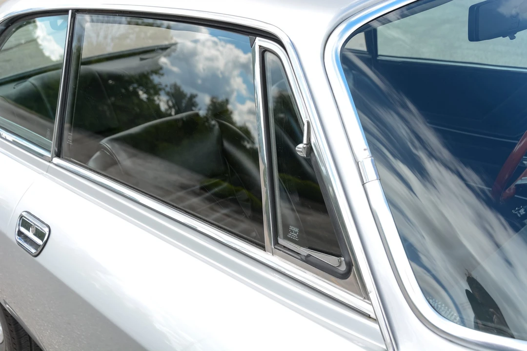 1974 Alfa Romeo 2000 GT Veloce - Image 26 of 31