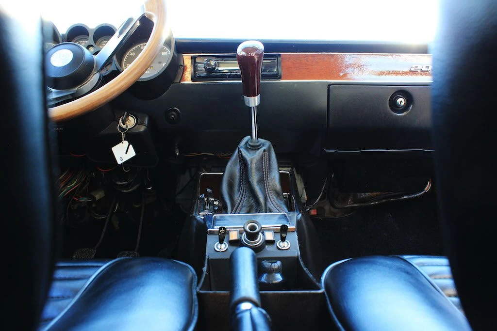 1974 Alfa Romeo 2000 GT Veloce - Image 24 of 31