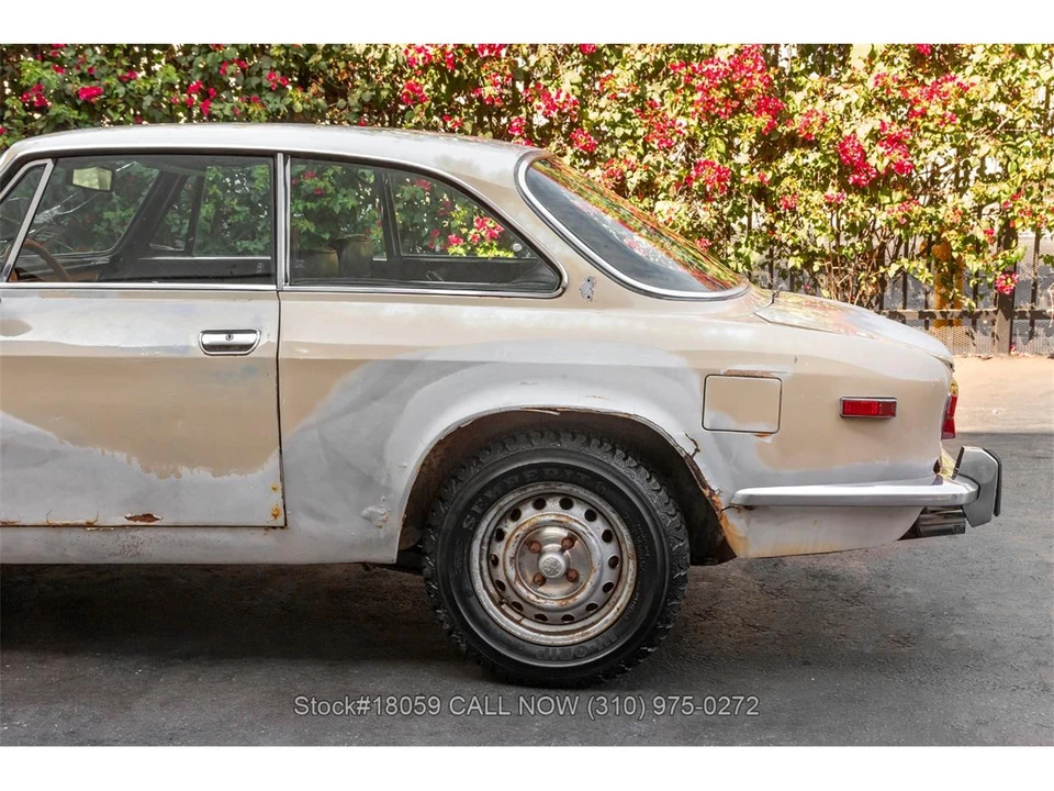 1974 Alfa Romeo Alfetta GT - Image 13 of 31