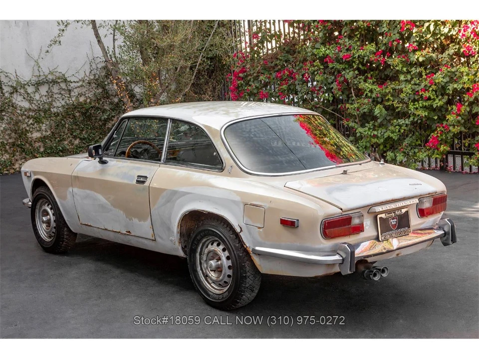 1974 Alfa Romeo Alfetta GT - Image 7 of 31