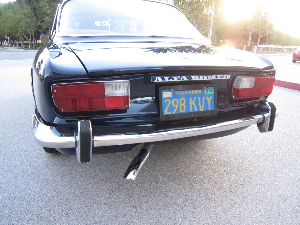 1974 Alfa Romeo 2000 GT Veloce - Image 16 of 31