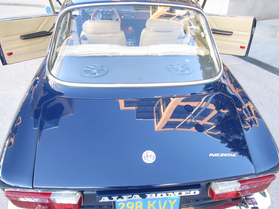 1974 Alfa Romeo 2000 GT Veloce - Image 27 of 31