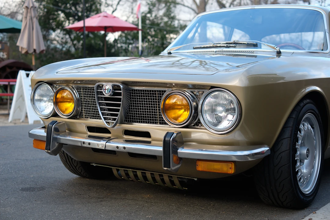 1974 Alfa Romeo 2000 GT Veloce - Image 11 of 31