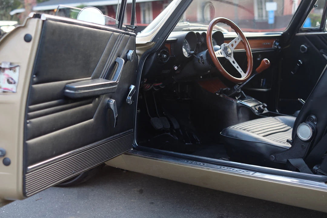 1974 Alfa Romeo 2000 GT Veloce - Image 31 of 31