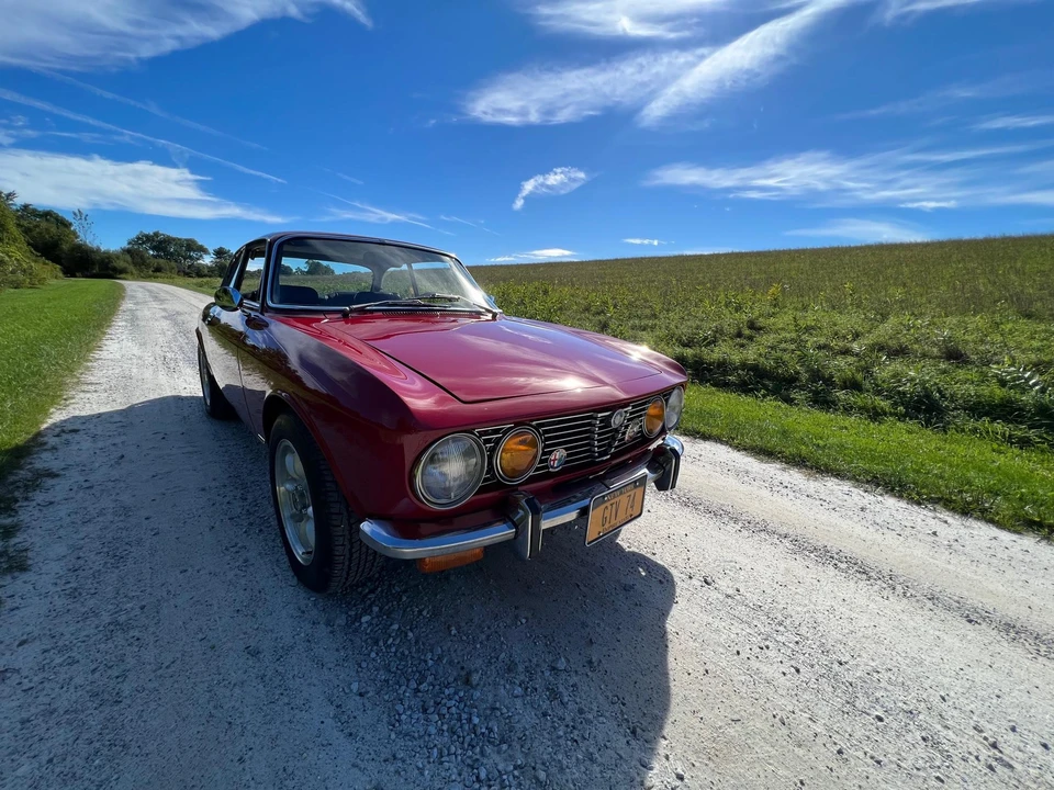 1974 Alfa Romeo 2000 GT Veloce - Image 7 of 31