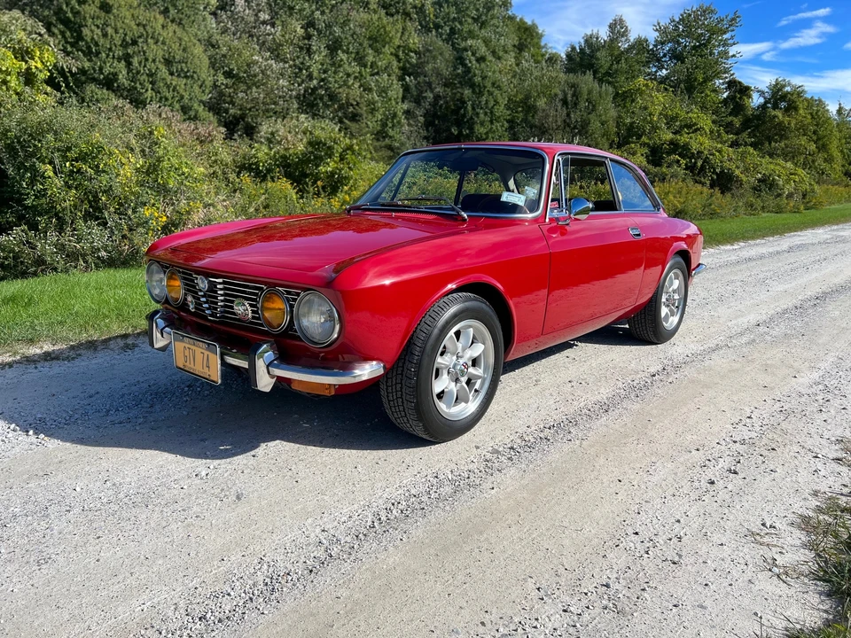 1974 Alfa Romeo 2000 GT Veloce - Image 18 of 31