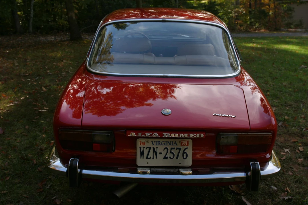 1974 Alfa Romeo 2000 GT Veloce - Image 20 of 31