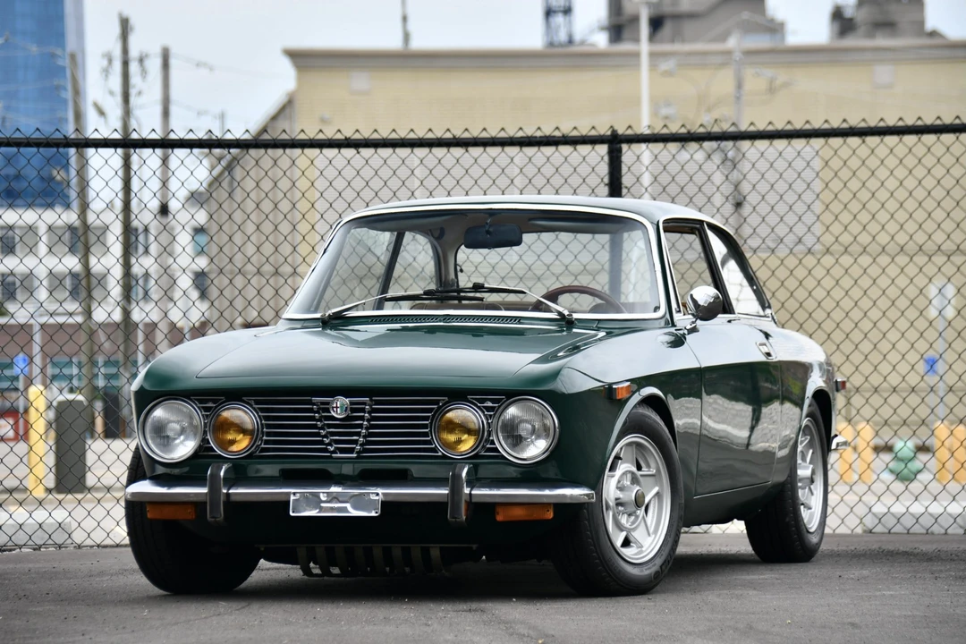 1974 Alfa Romeo 2000 GT Veloce - Image 3 of 31