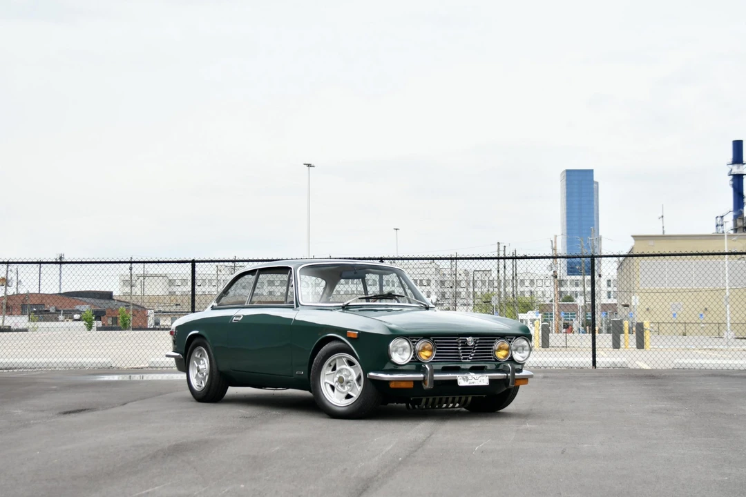 1974 Alfa Romeo 2000 GT Veloce - Image 25 of 31